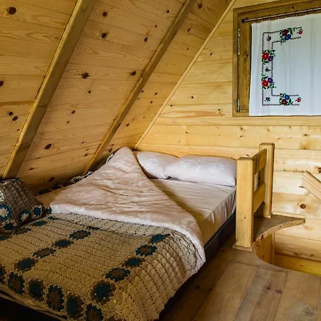 Drvene Kuce Suska - Wooden Suska