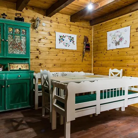 Holiday home Drvene Kuce Suska - Wooden Suska