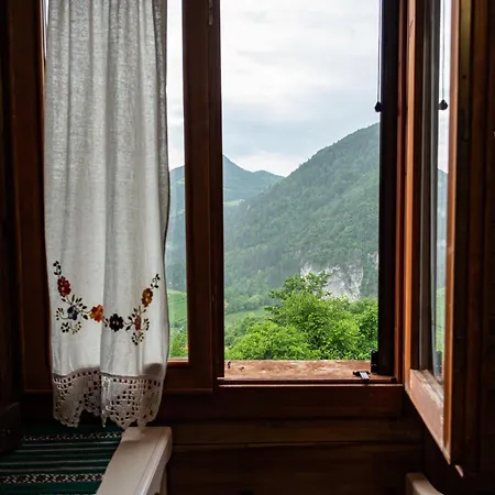 Drvene Kuce Suska - Wooden Suska * Zaovine