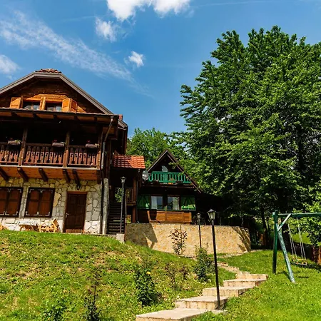 Holiday home Drvene Kuce Suska - Wooden Suska *