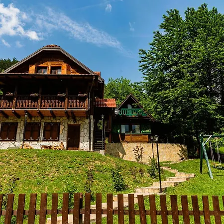 Holiday home Drvene Kuce Suska - Wooden Suska Zaovine