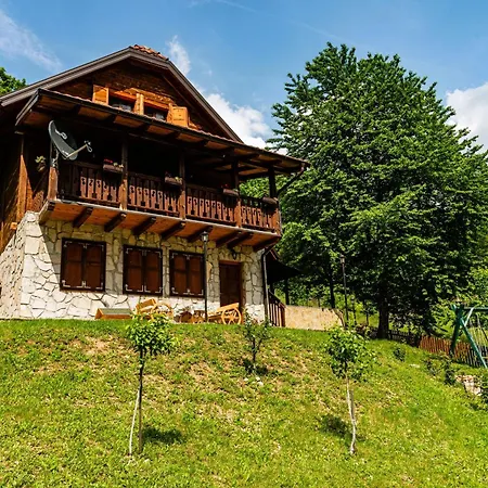 Drvene Kuce Suska - Wooden Suska * Zaovine