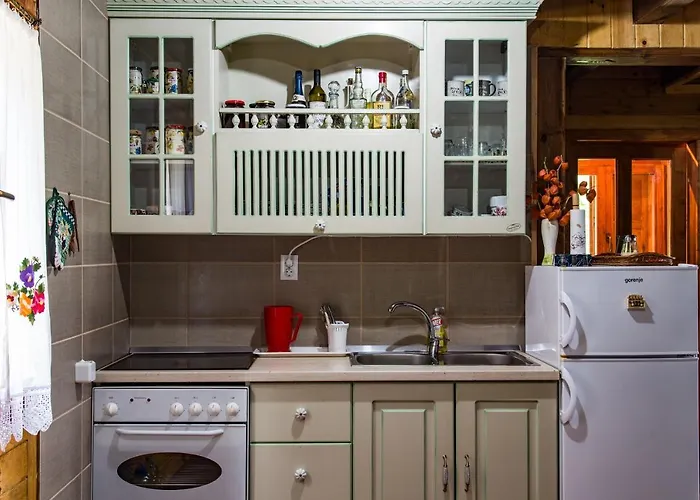 Drvene Kuce Suska - Wooden Suska Zaovine