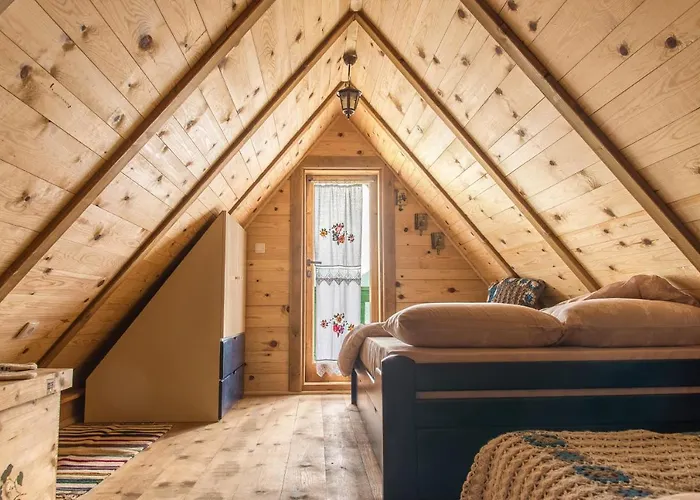 Drvene Kuce Suska - Wooden Suska *