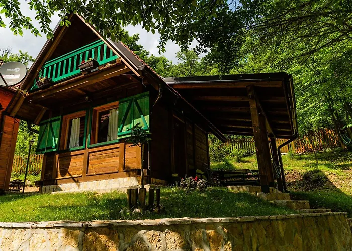 Drvene Kuce Suska - Wooden Suska Дом отдыха Zaovine