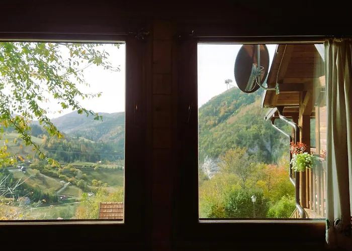 Drvene Kuce Suska - Wooden Suska Zaovine